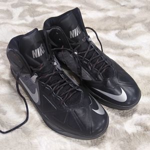 Nike Air Max High Tops, sz 10
